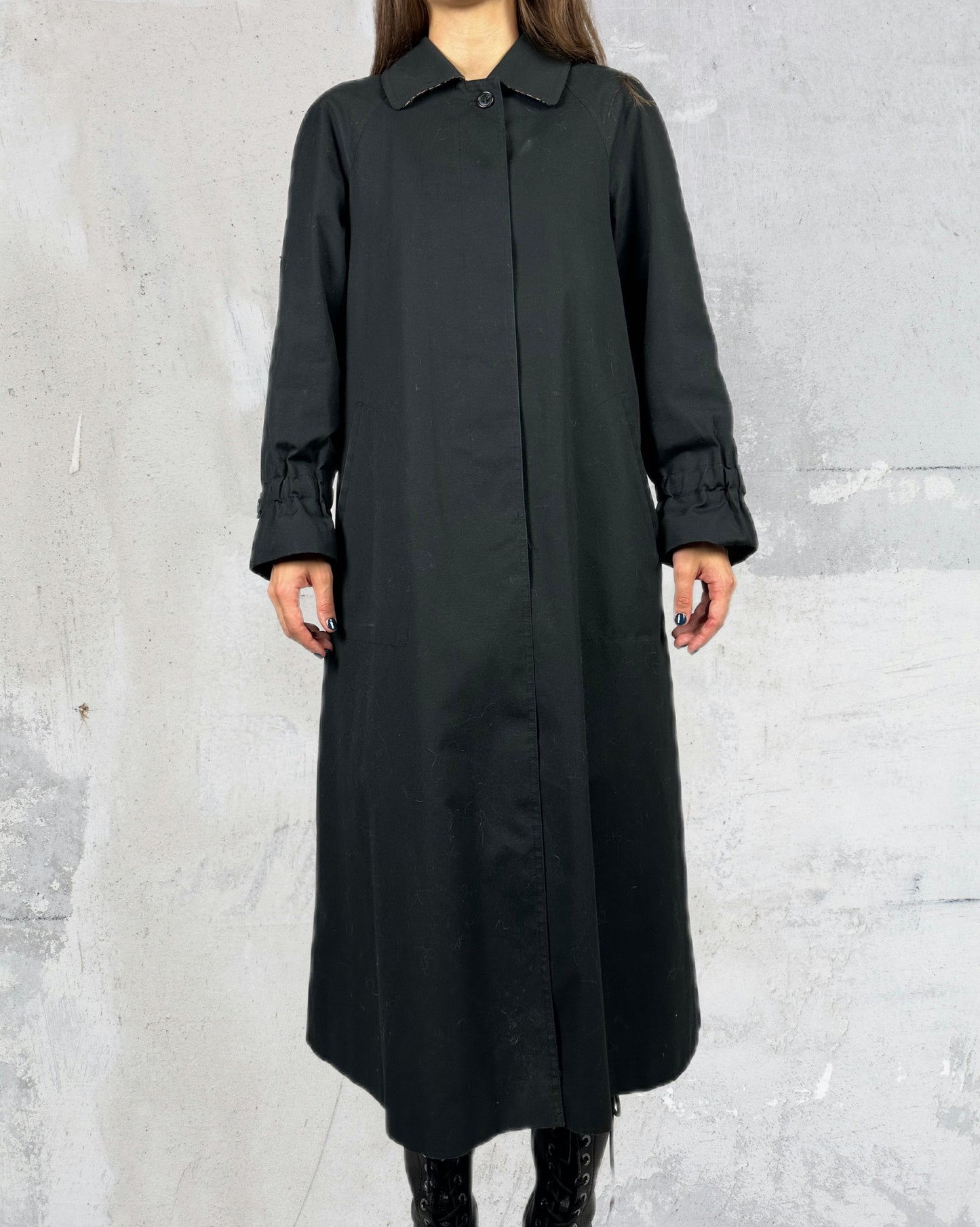 Dark trench