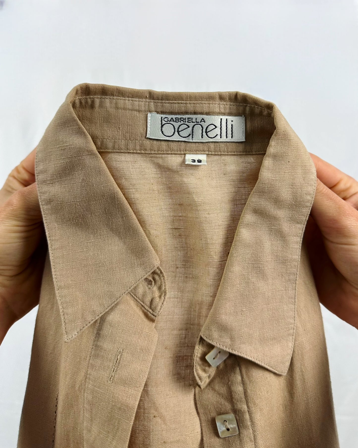 Camicia beige in puro lino