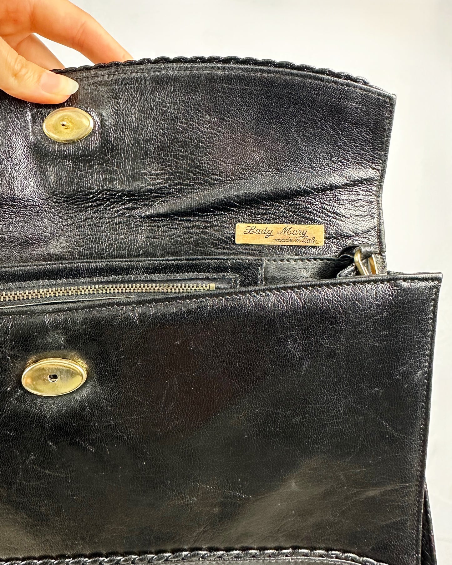 Busta vintage in pelle