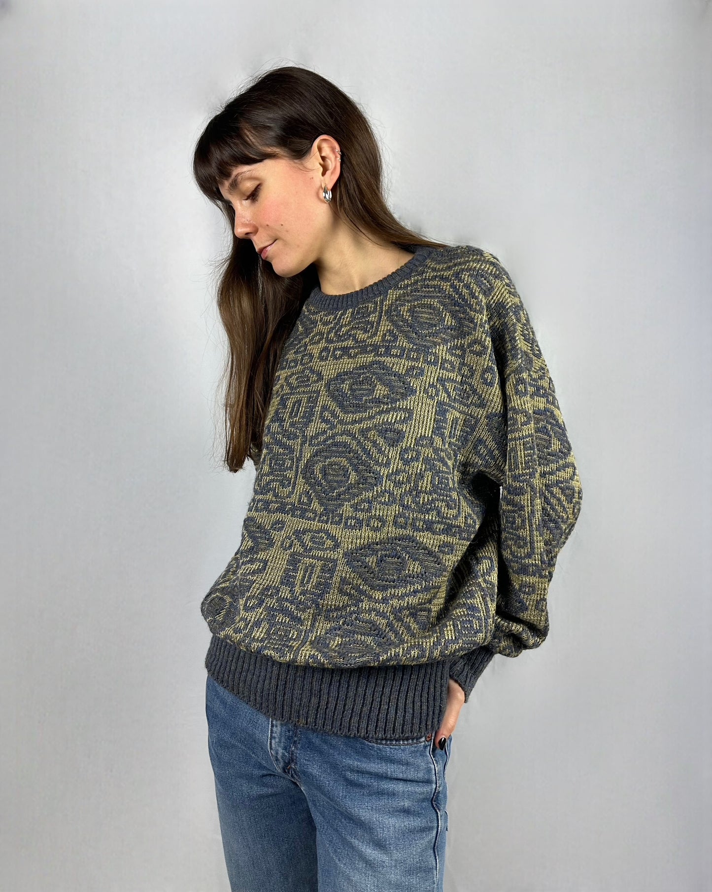 Maglione astratto