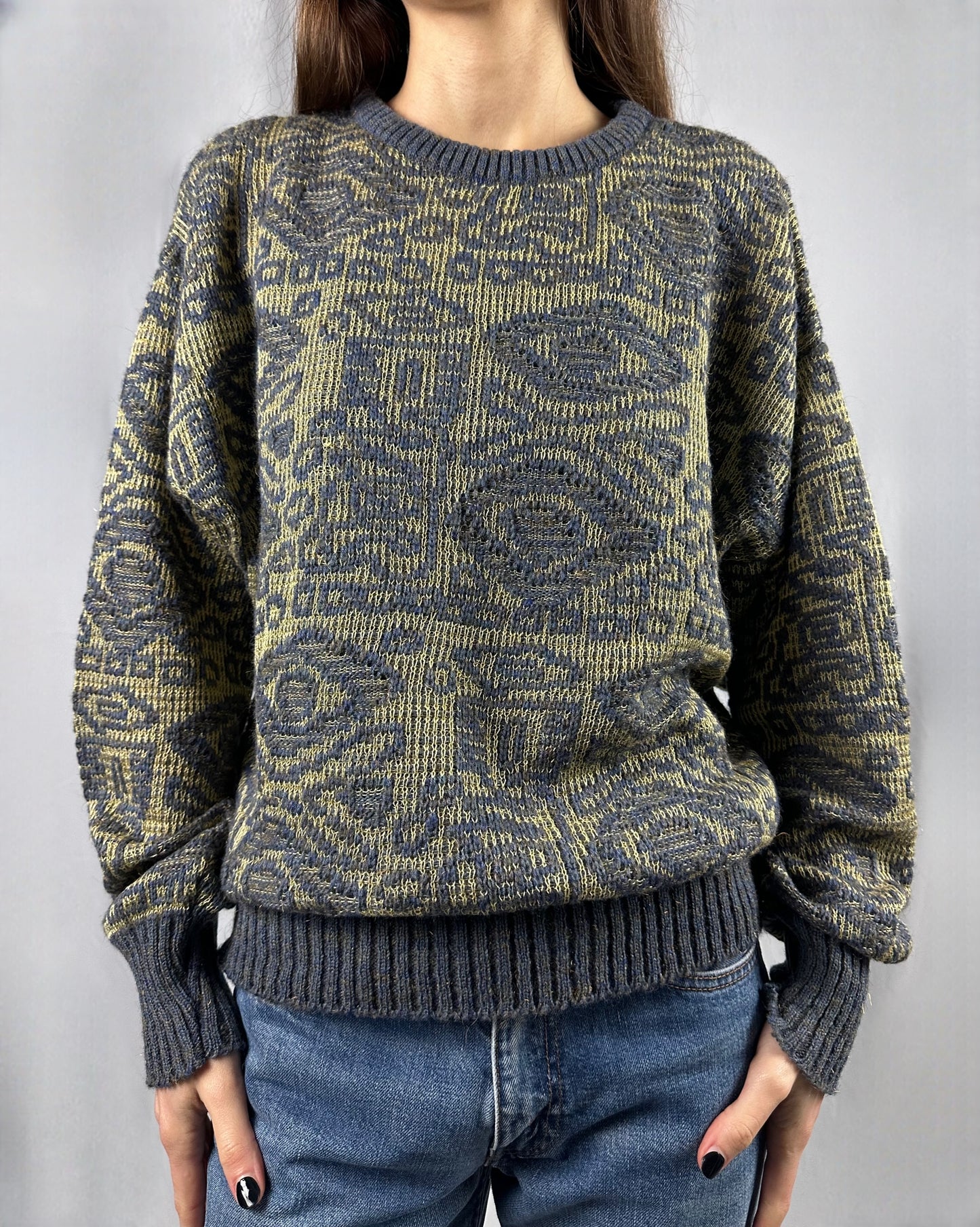 Maglione astratto