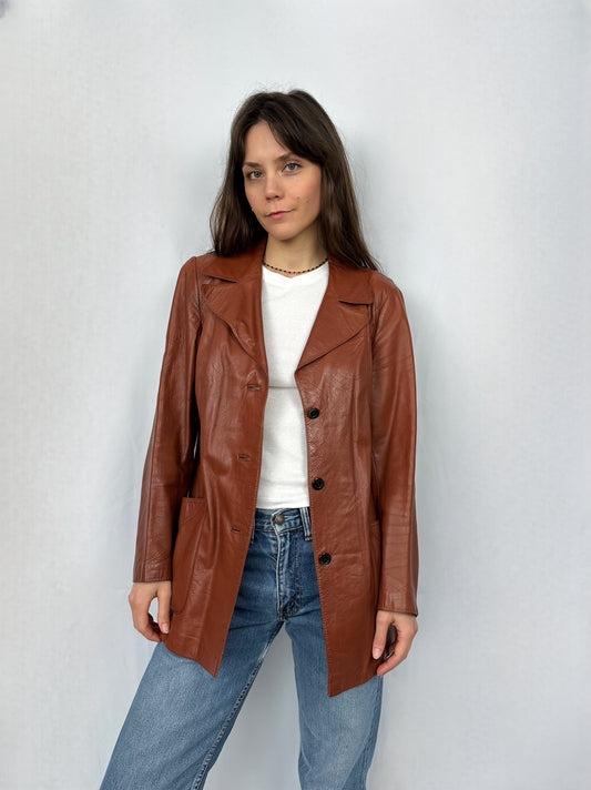 Blazer in vera pelle con cinturina in vita