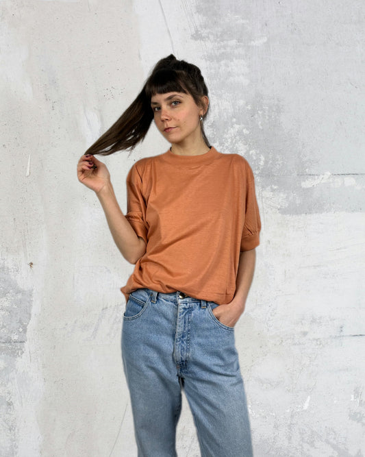 T-shirt mattone
