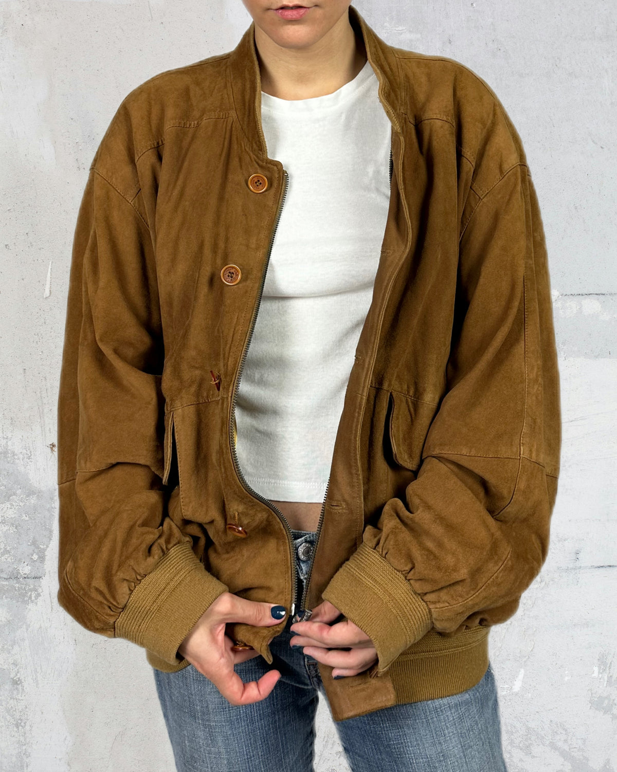 Suede bomber