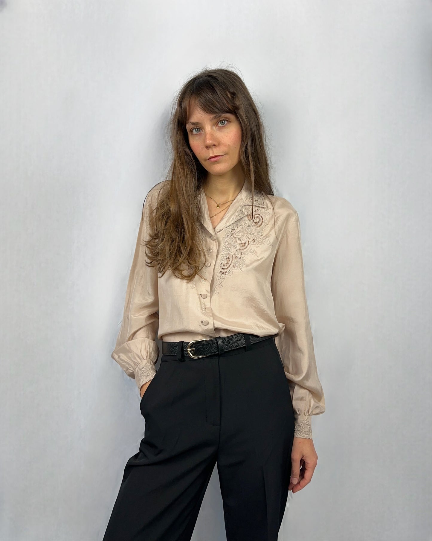 Camicia ricamata in pura seta