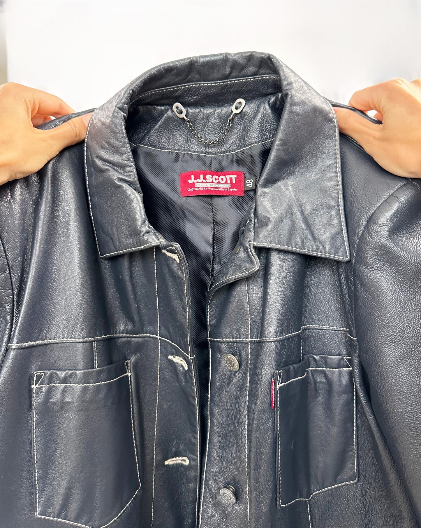 Trench blu in vera pelle