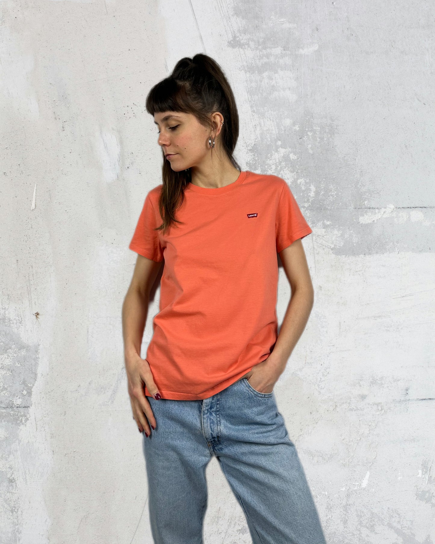Levi's t-shirt