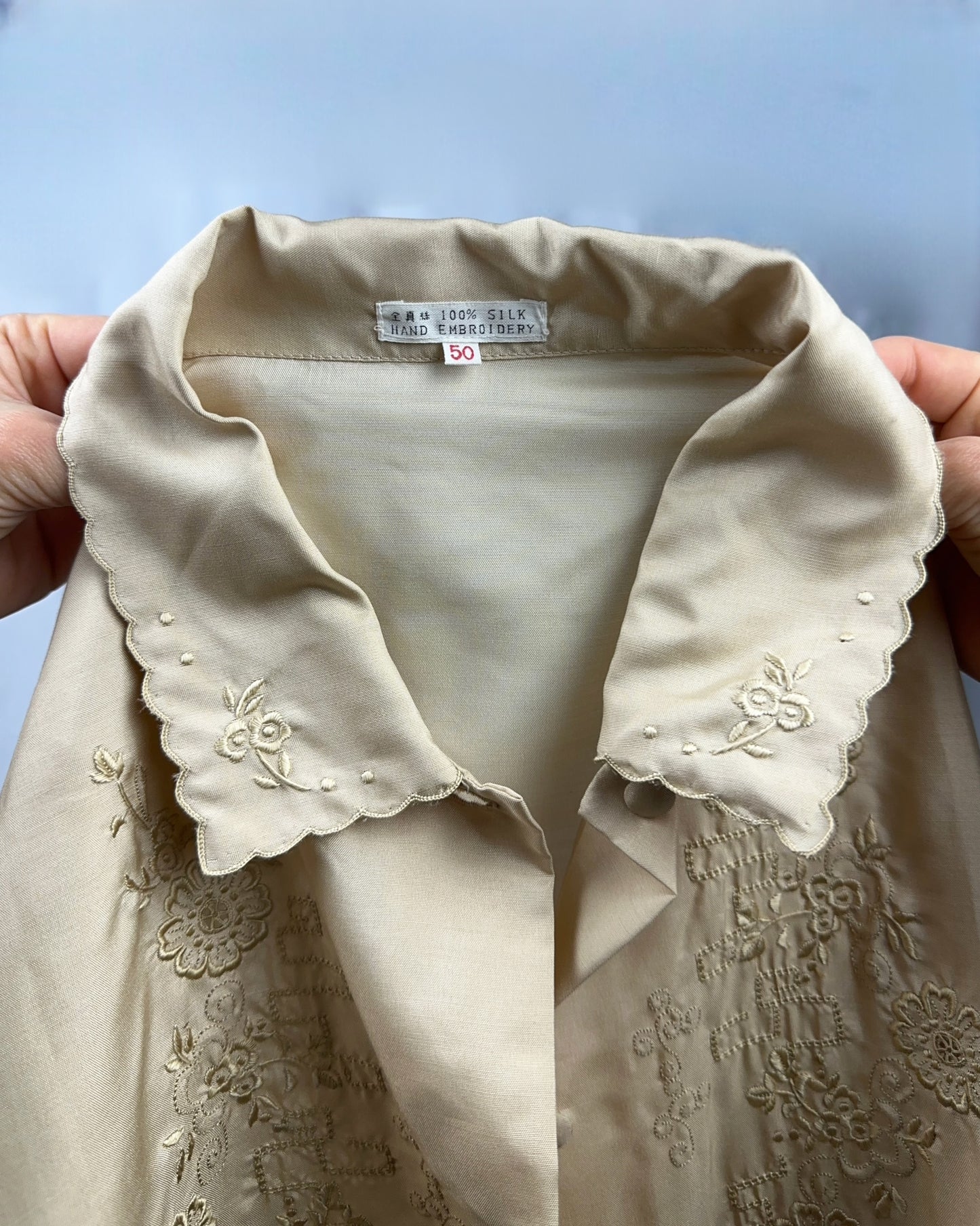 Camicia ricamata in pura seta