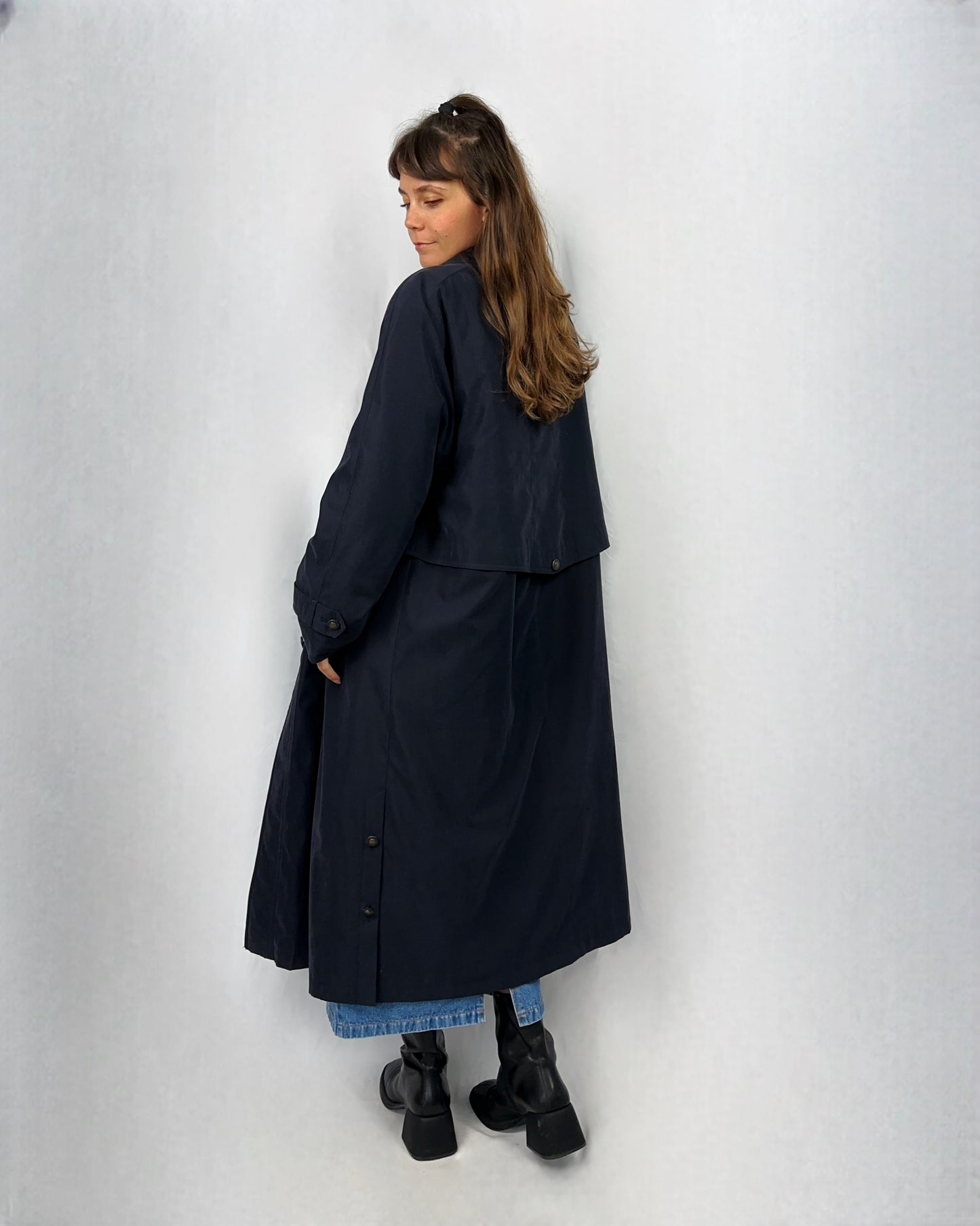 Trench blu scuro imbottito