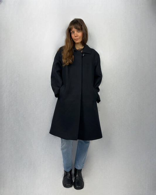 Cappotto blu notte in pura lana vergine