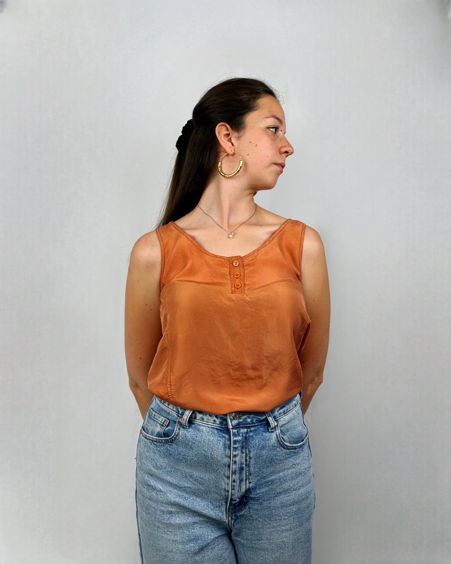 Canotta in pura seta mattone