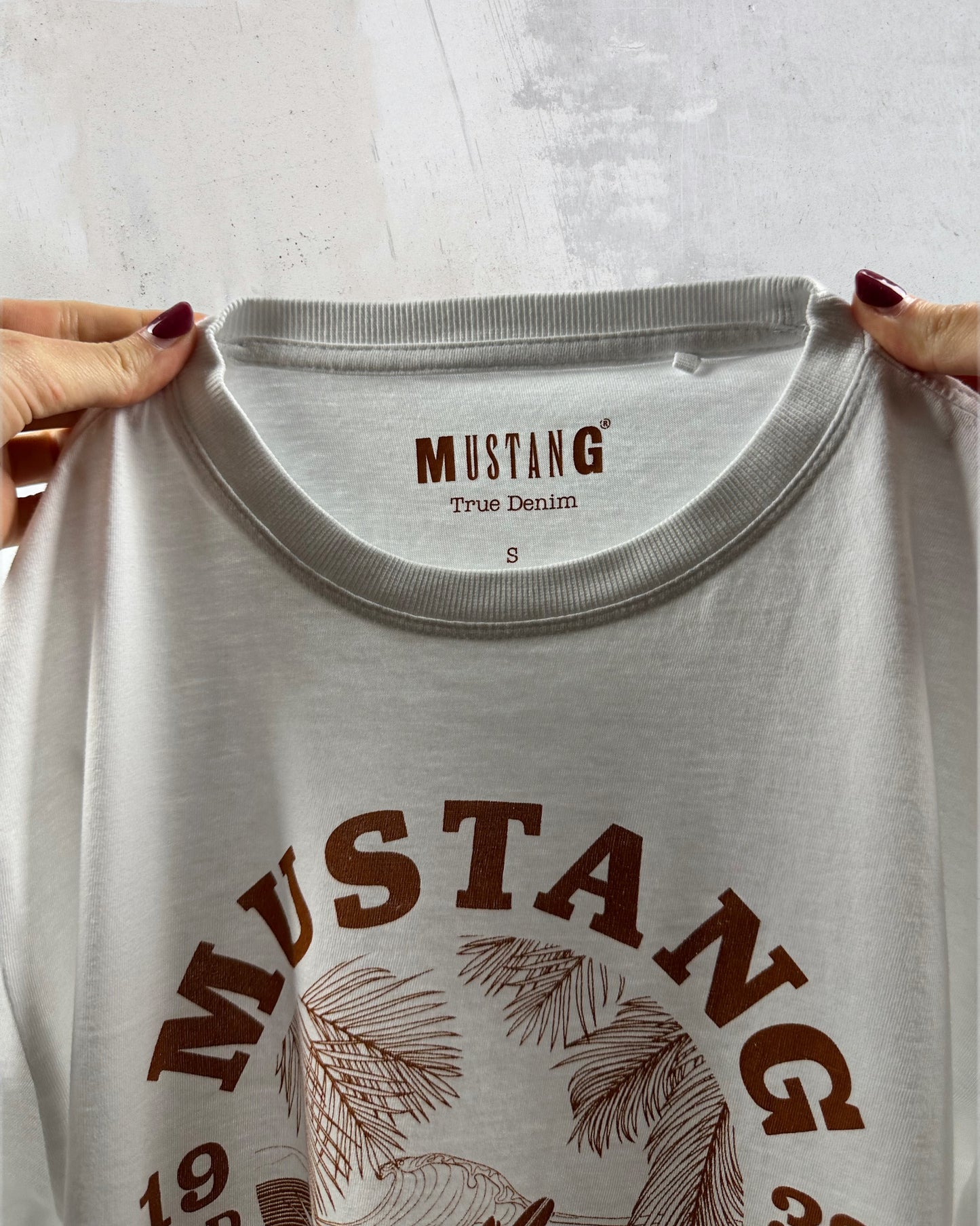 T-shirt Mustang
