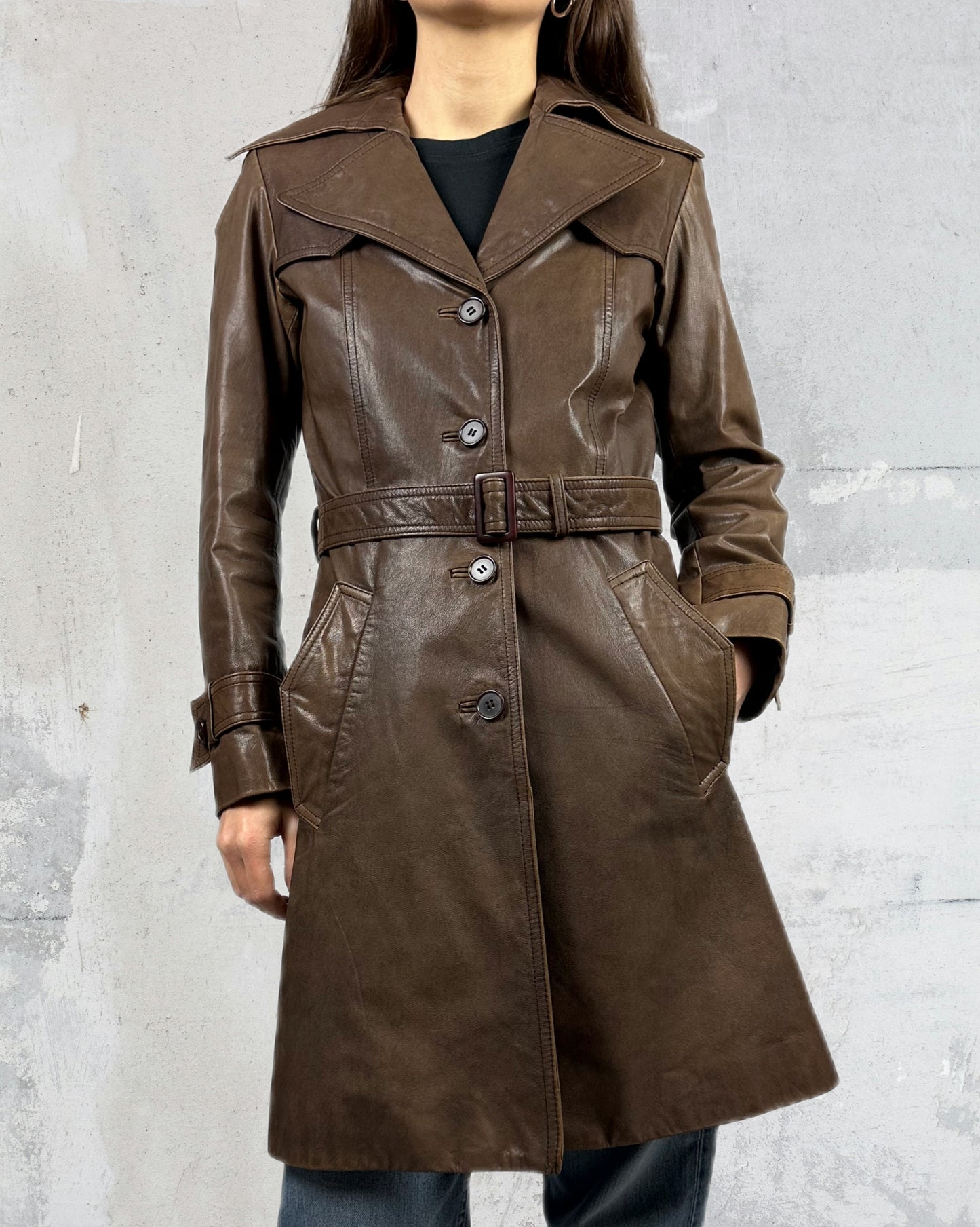 Trench in vera pelle fango
