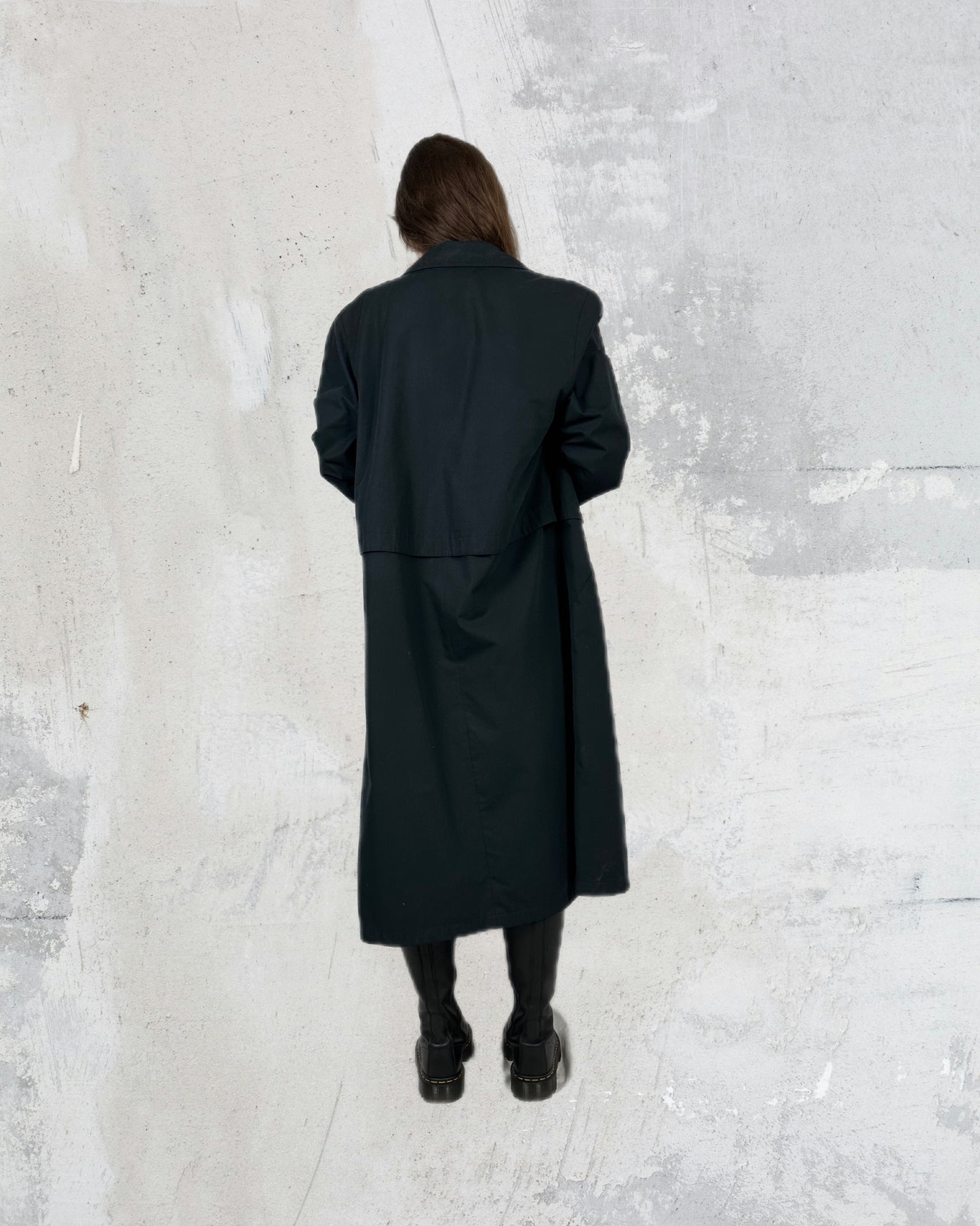 Minimal trench