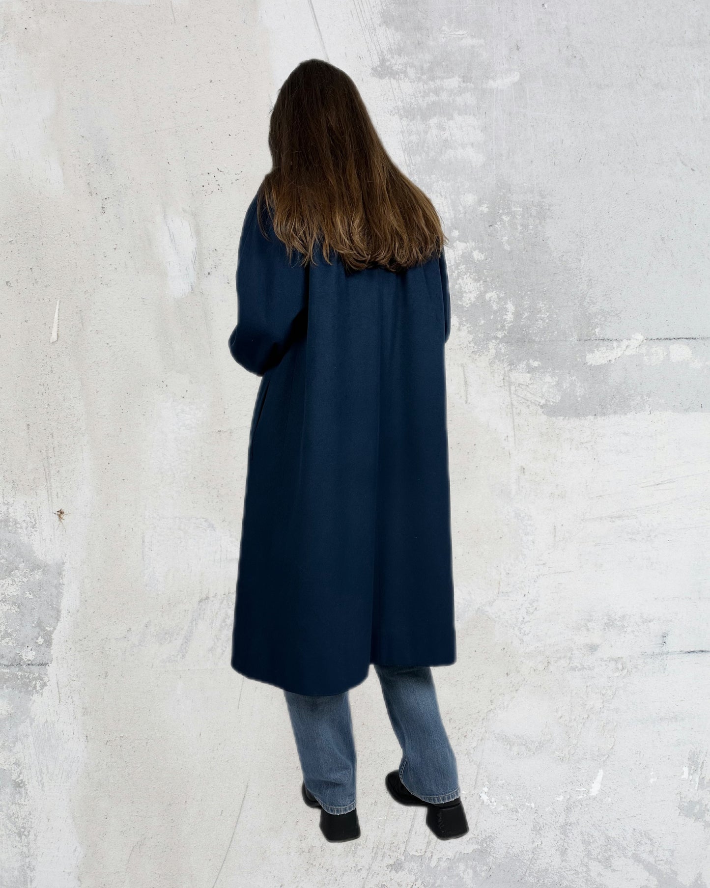 Trench blu a sbuffo