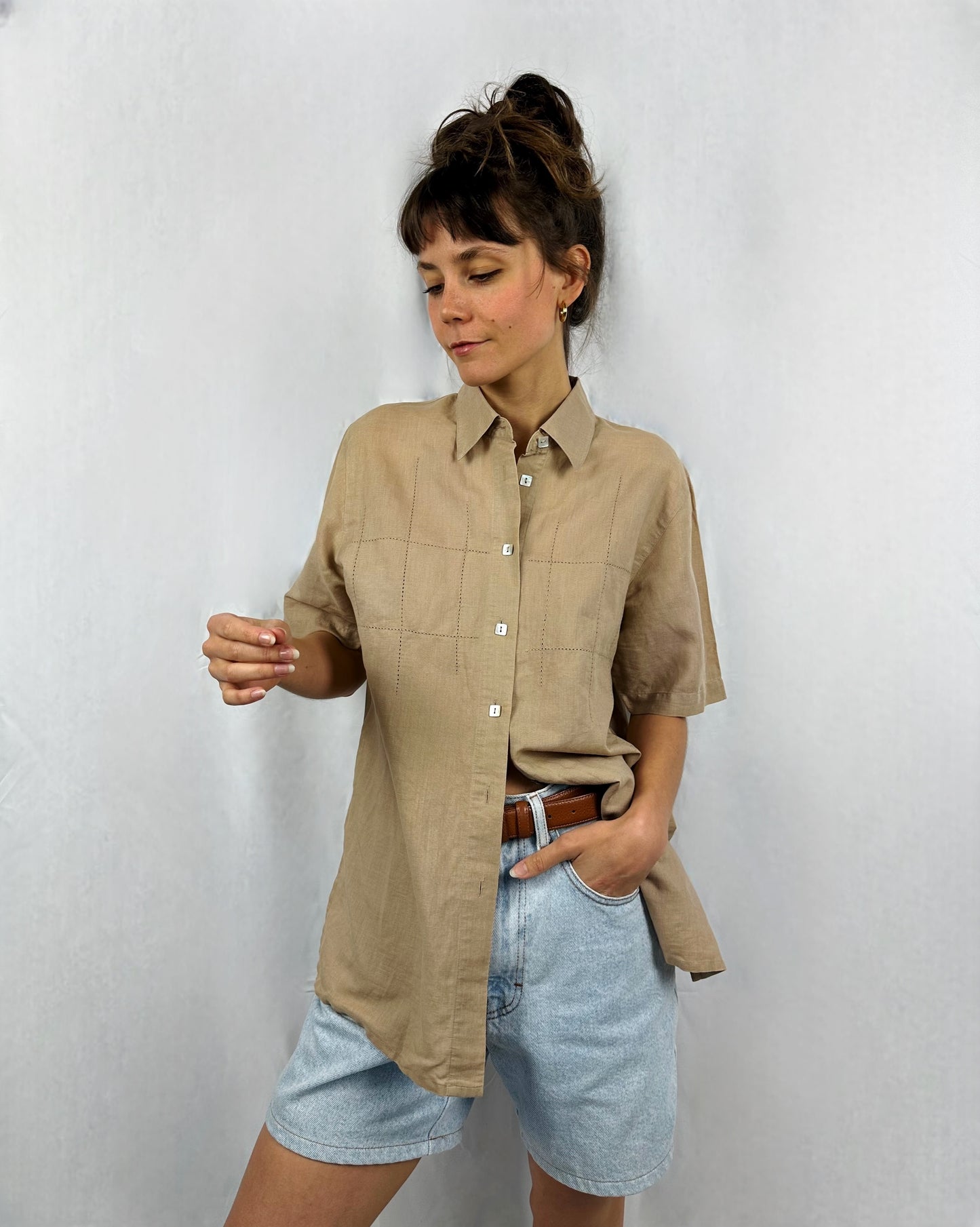 Camicia beige in puro lino